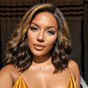 Perruque courte Loose Wave Blonde Mix 5x5 avec fermeture en dentelle HD sans colle et raie latérale